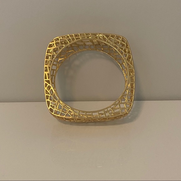 JewelMint Bird Cage Bangle - Picture 5 of 7